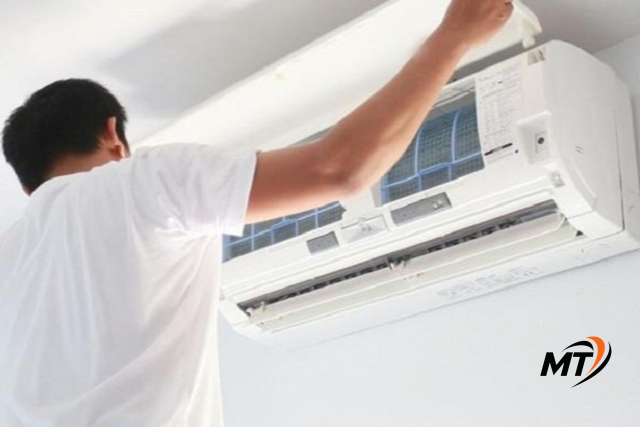 Nhân viên sẽ tới nhà khách hàng để kiểm tra thực tế lỗi đang gặp phải